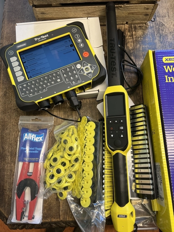 Monitor Farm tech workshops to offer one-to-one specialist help